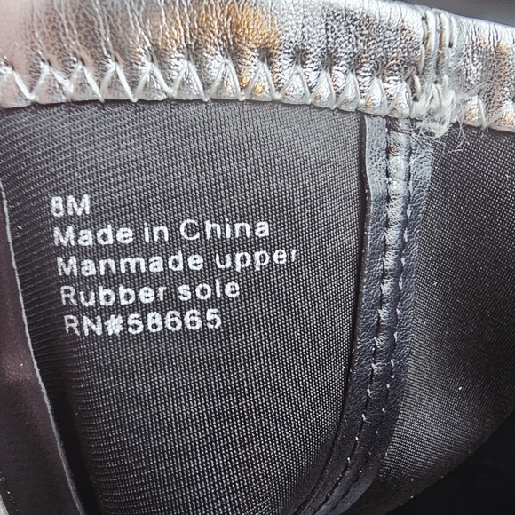 Abound Erinn Silver Metallic Pointy-Toe Kitten Heel Boots NWOB Size 8 - Picture 12 of 12